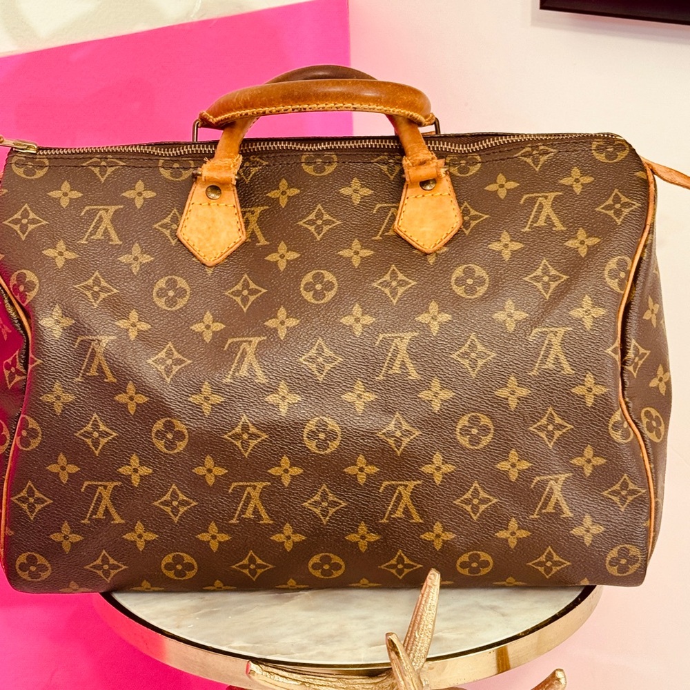 Louis Vuitton Speedy 35  Brown Monogram Handbag - Picture 13 of 15